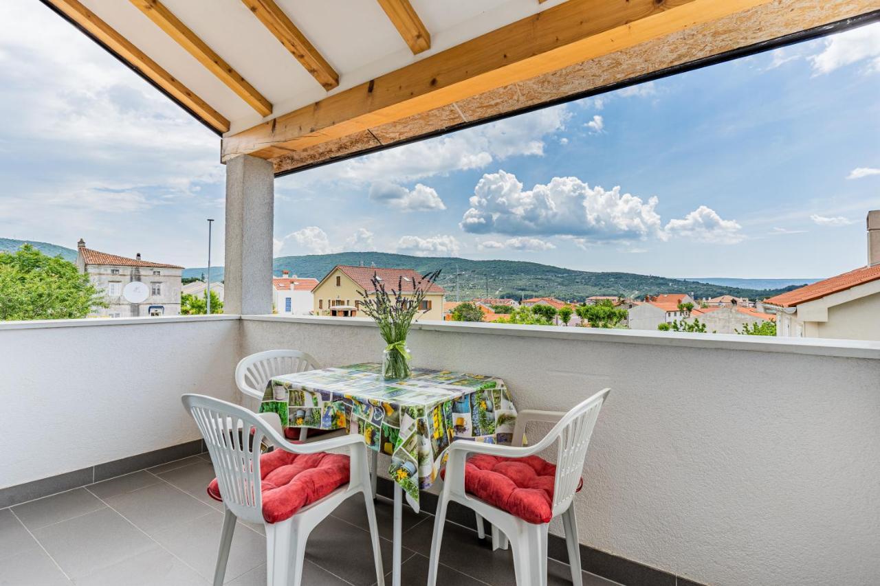 Livia Apartamento Cres