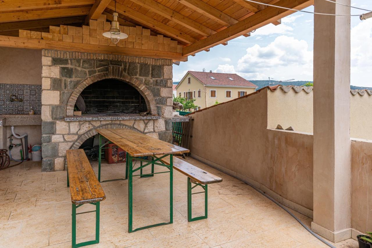 Apartment Livia Cres
